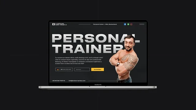 Сайт с заголовком Personal Trainer и фотографией мужчины на ноутбуке — ИЗДИДЖИТЛ